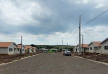 Cohapar e Prefeitura constroem 29 casas populares em CDS