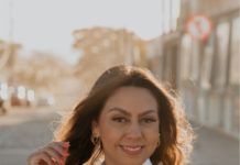 A escolha da base na maquiagem é importante porque?