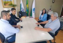 Assessores do deputado estadual Mauro Moraes estiveram em visita a Coronel Domingos Soares