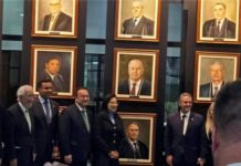 TJPR realiza solenidade de descerramento da placa do Desembargador Luiz Fernando Tomazi Kepin na Galeria dos Ex-Presidentes