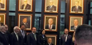 TJPR realiza solenidade de descerramento da placa do Desembargador Luiz Fernando Tomazi Kepin na Galeria dos Ex-Presidentes