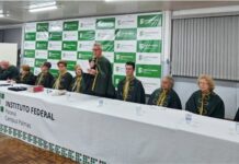 Academia Palmense de Letras é homenageada pelos 25 anos de fundação