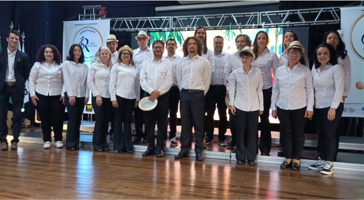 O coral Municipal Campos de Palmas esteve, mais uma vez, representando a polifonia vocal