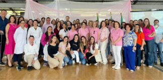Palmas realiza abertura oficial da Carreta da Saúde da Mulher pelo Programa Paraná Rosa