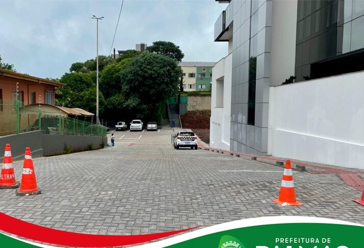 Prefeitura conclui etapa final do estacionamento superior do Parque da Gruta e libera uso imediato da área