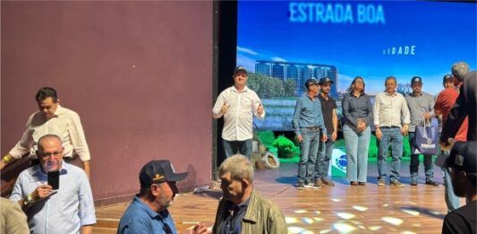 Vice-prefeito Edson Kemes participa de evento estadual sobre sustentabilidade e inovação agrícola