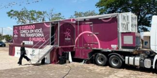 Palmas lidera atendimento regional com 1.850 exames e consultas na Carreta da Mulher