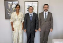 Desembargador do TRT-9 é recebido na OAB Palmas para diálogo institucional sobre a Justiça do Trabalho