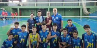 A equipe AETE do Colégio Dom Carlos, representando Palmas, conquistou o título do voleibol masculino