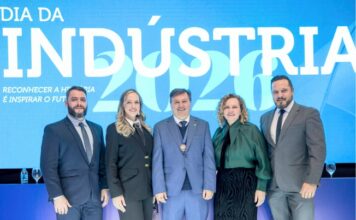 Roni Junior Marini é homenageado com a Medalha do Mérito Industrial do Paraná