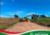 Obra do primeiro asfalto rural da história de Palmas avança com serviços de preparação da base na Estrada Fundo Grande