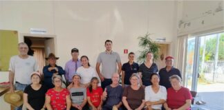 Oficina de horta comunitária promove aprendizado e sustentabilidade no Centro do Idoso de Palmas
